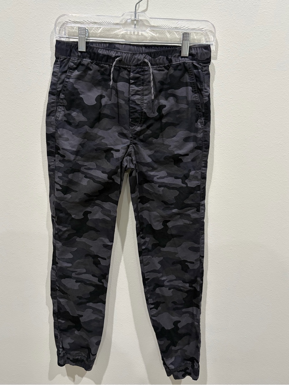 Gap Boys Black Camo Joggers Size XXL